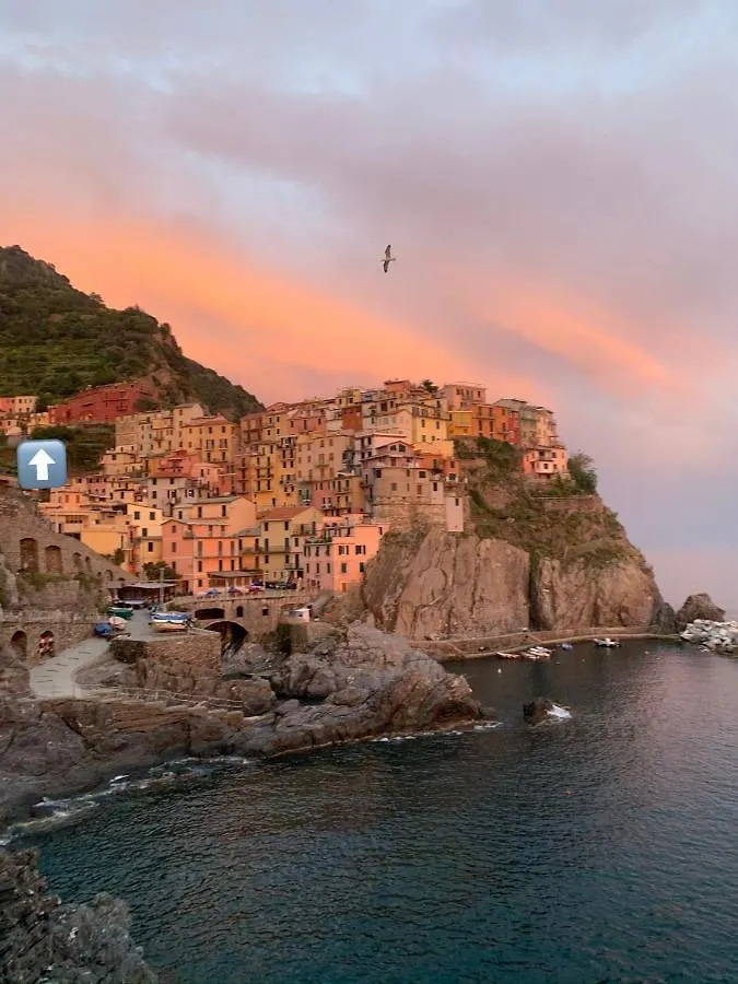 Orizzonti Apartments Manarola 0*,